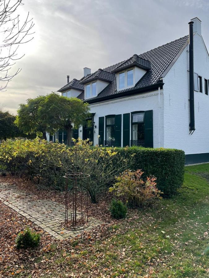 B&B De Tol Hulst Eksteriør bilde